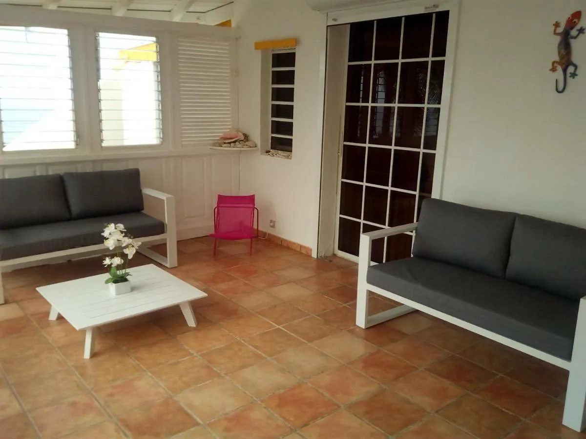 לה מול Villa Vue Ocean